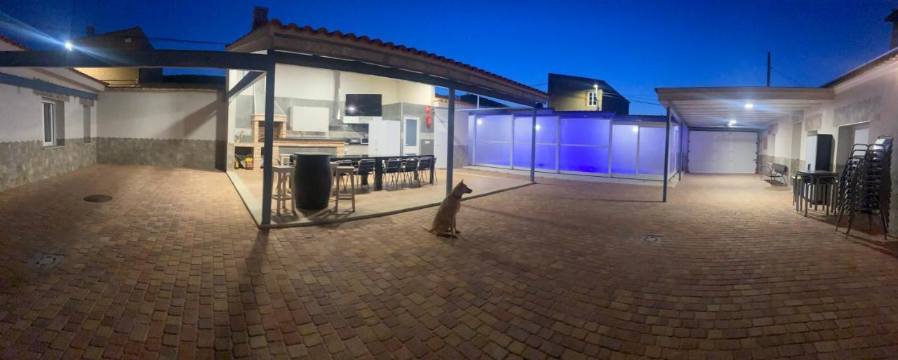 Casa Rural Villa Maria Navahermosa  ภายนอก รูปภาพ